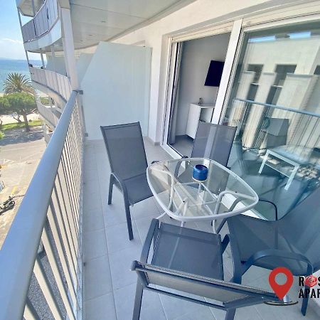 Roses Apartments Ocean 2 Habitaciones Vista Mar Lateral Bagian luar foto